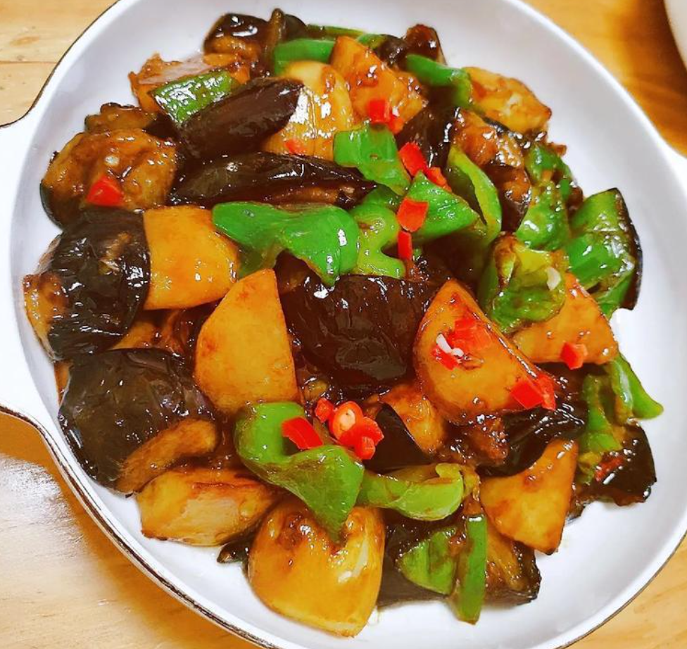 地三鲜 - 经典搭配，营养丰富