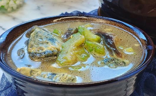 萝卜丝汤 - 清淡爽口，开胃解腻